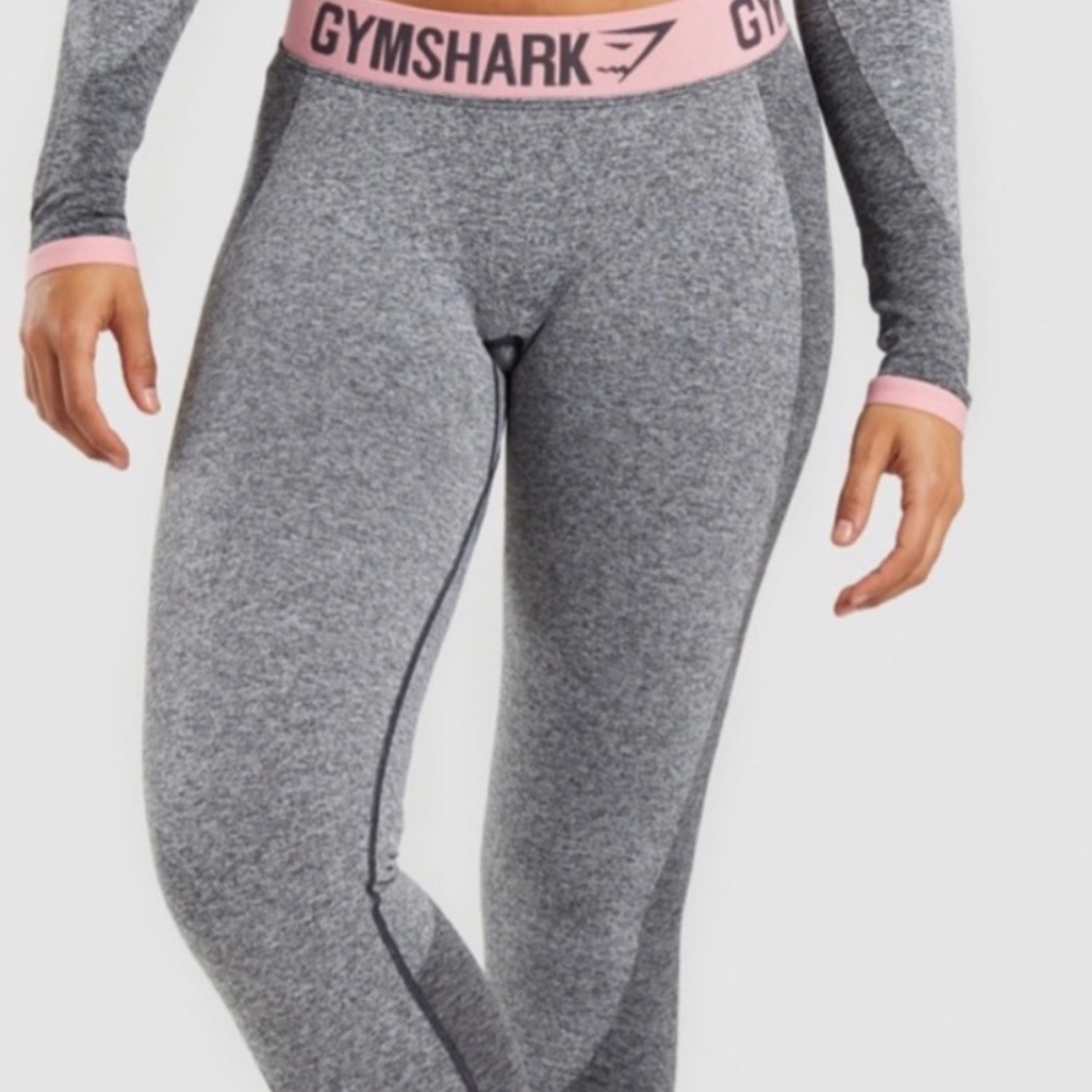 SOLD Gymshark Crop Leggings